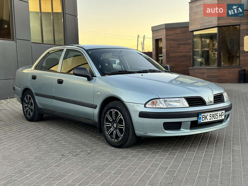 2003 mitsubishi carisma