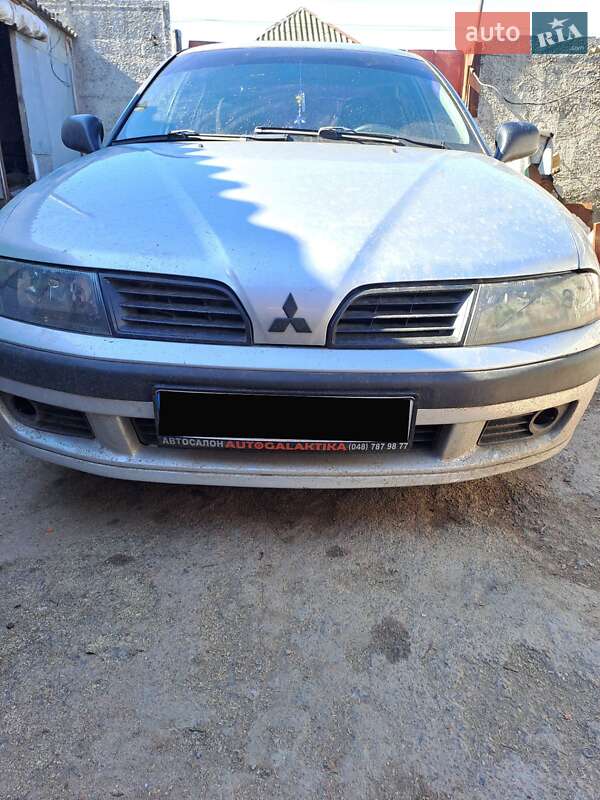 2003 mitsubishi carisma