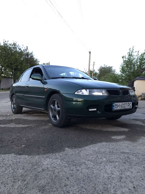 1998 mitsubishi carisma