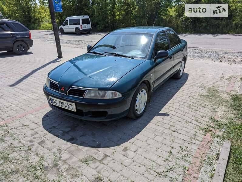 2000 mitsubishi carisma