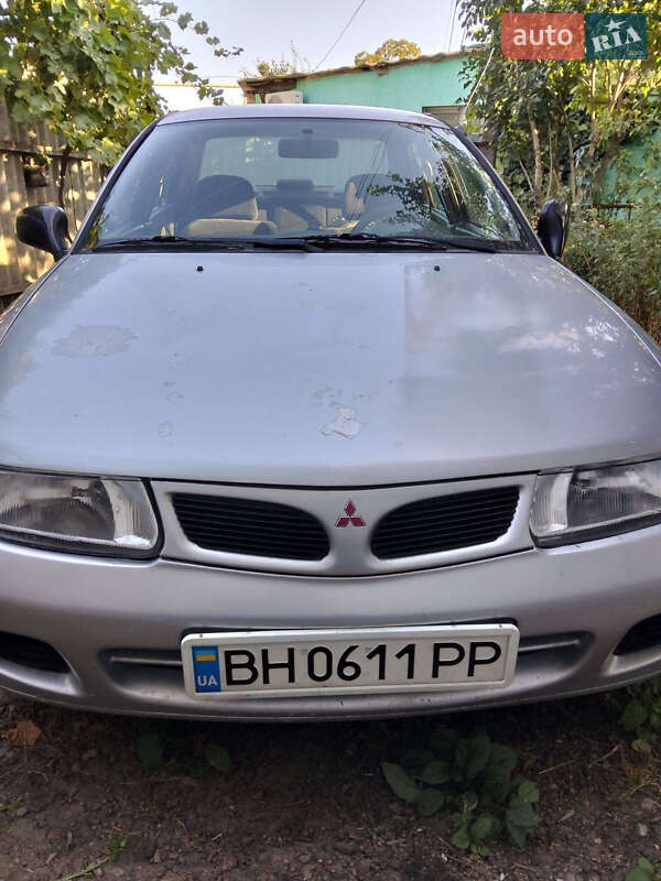 1996 mitsubishi carisma