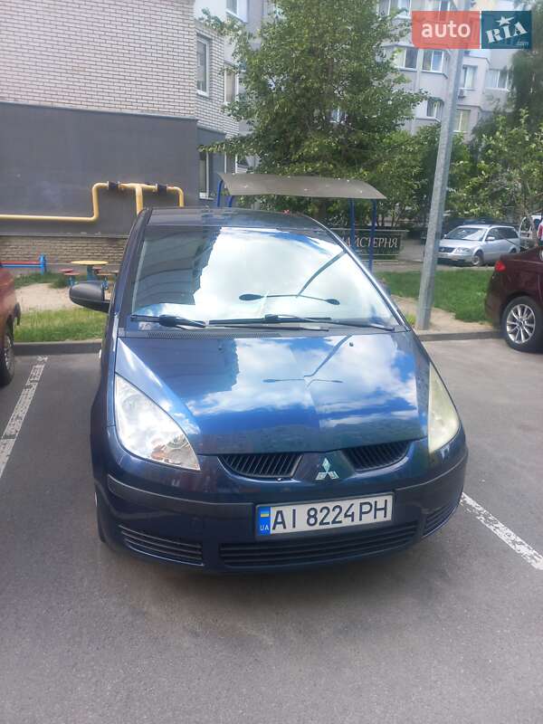 2004 mitsubishi colt