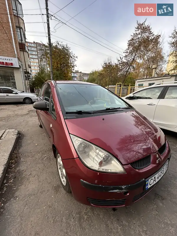 2005 mitsubishi colt