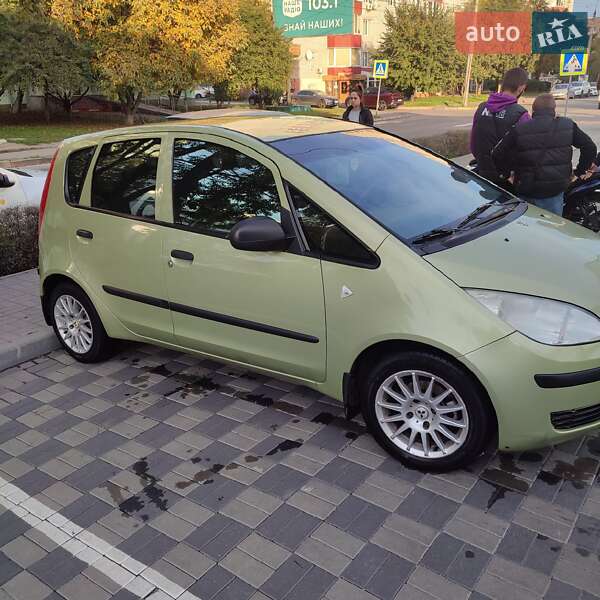 2005 mitsubishi colt