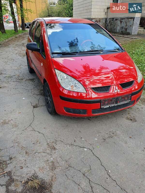 2005 mitsubishi colt