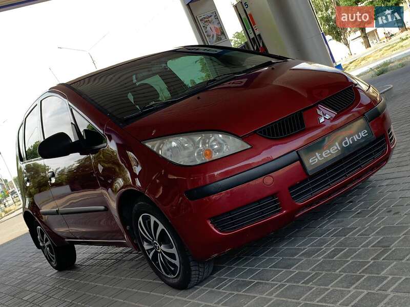 2005 mitsubishi colt