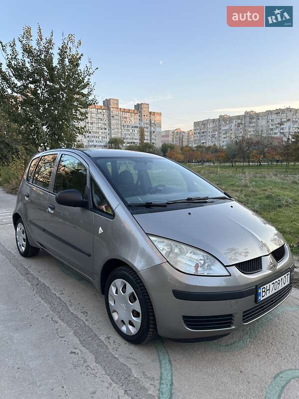 2008 mitsubishi colt