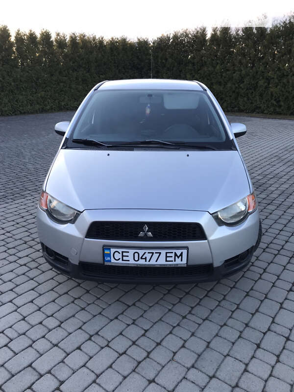 2009 mitsubishi colt