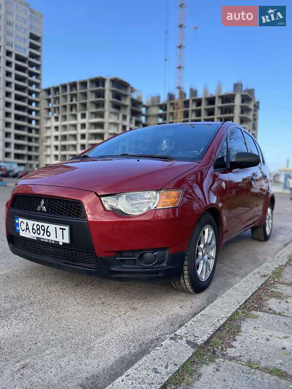 2010 mitsubishi colt