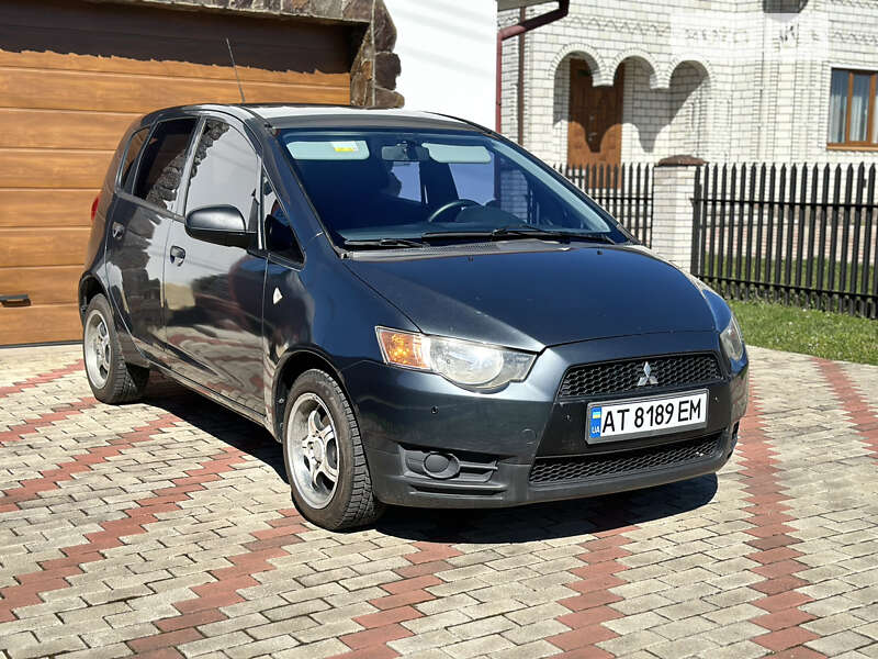 2010 mitsubishi colt