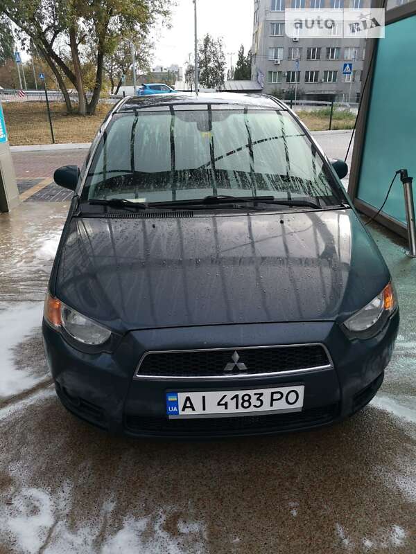 2012 mitsubishi colt