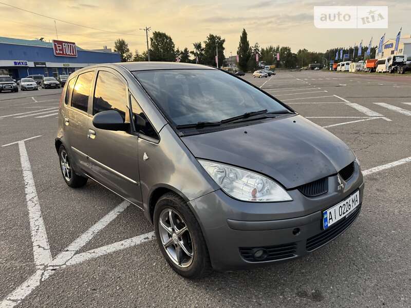 2006 mitsubishi colt