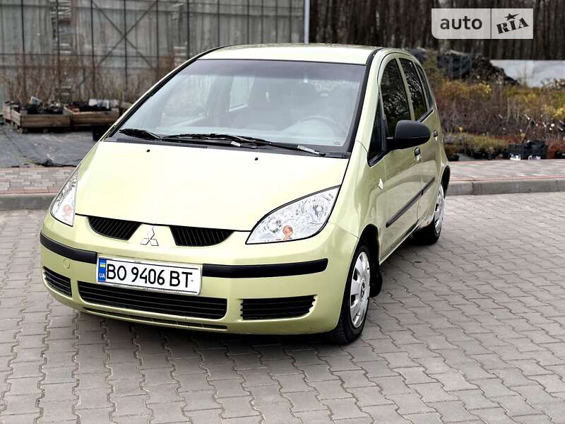 2004 mitsubishi colt