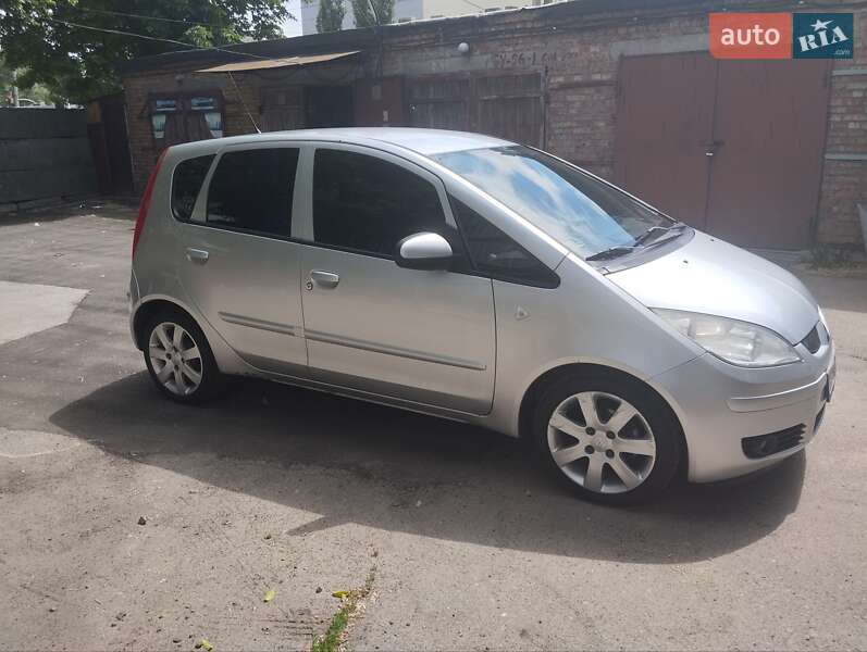 2006 mitsubishi colt