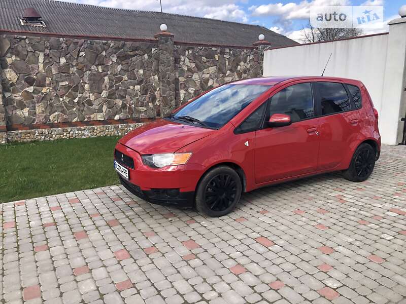 2009 mitsubishi colt