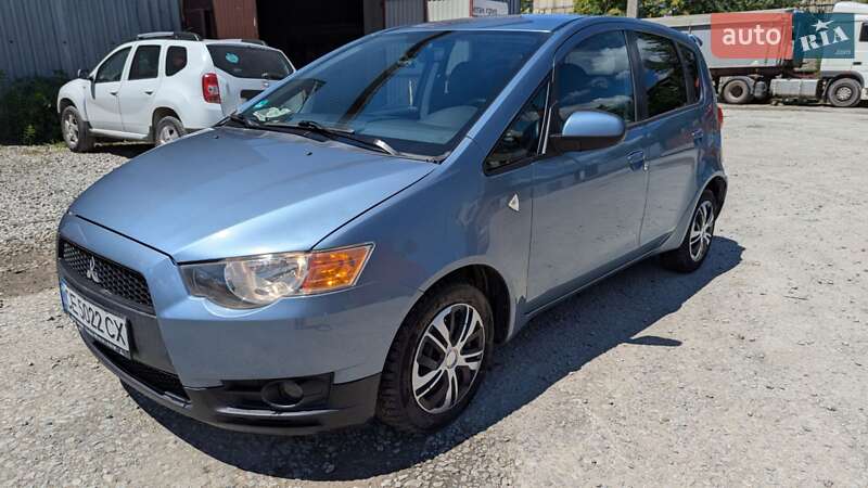 2009 mitsubishi colt