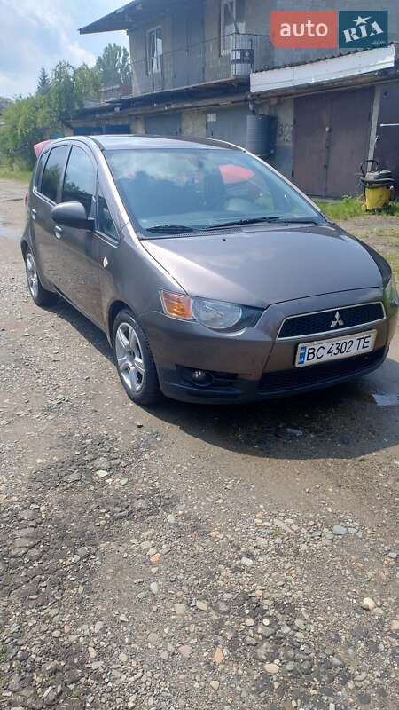2011 mitsubishi colt