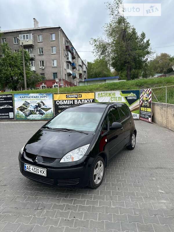 2005 mitsubishi colt