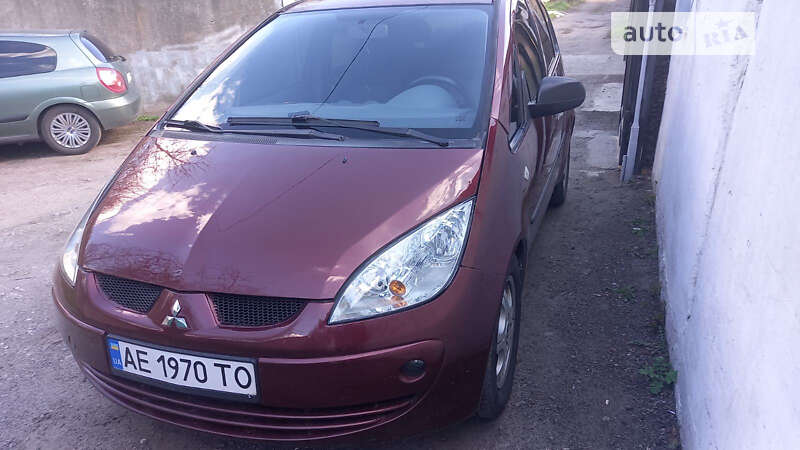 2004 mitsubishi colt