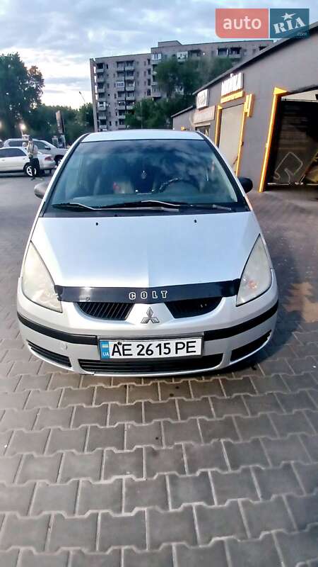 2005 mitsubishi colt