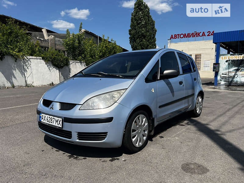 2005 mitsubishi colt