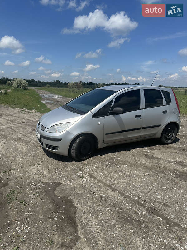 2006 mitsubishi colt
