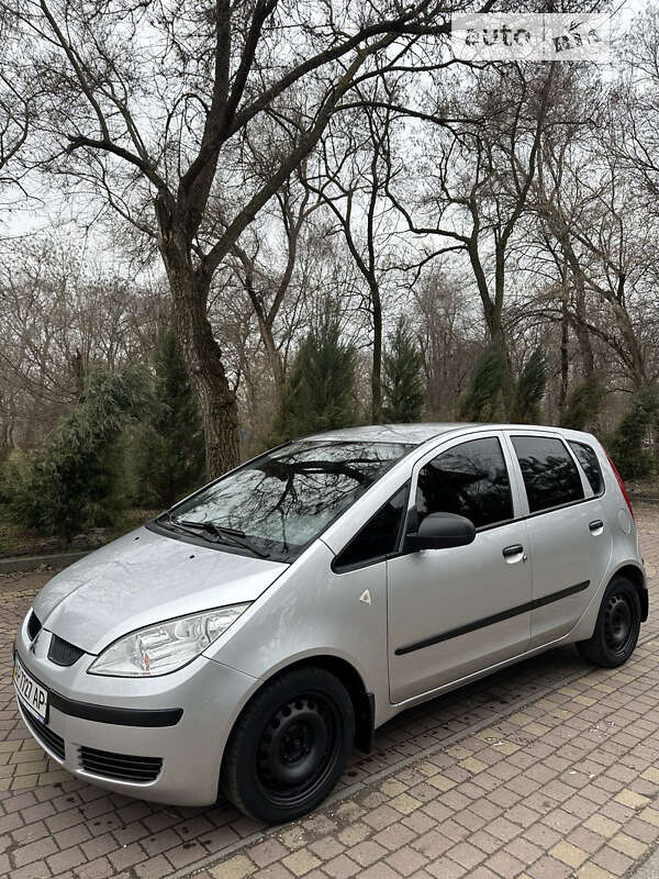 2007 mitsubishi colt