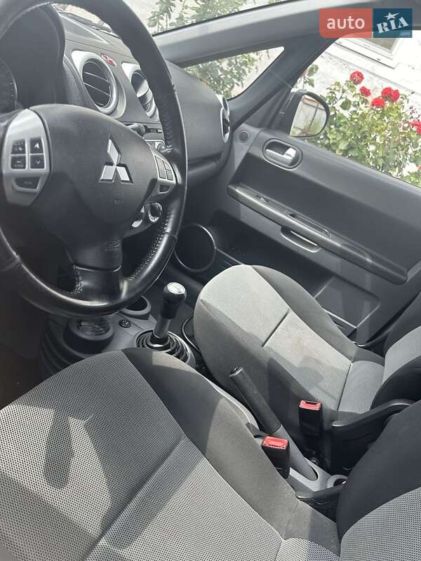 2008 mitsubishi colt