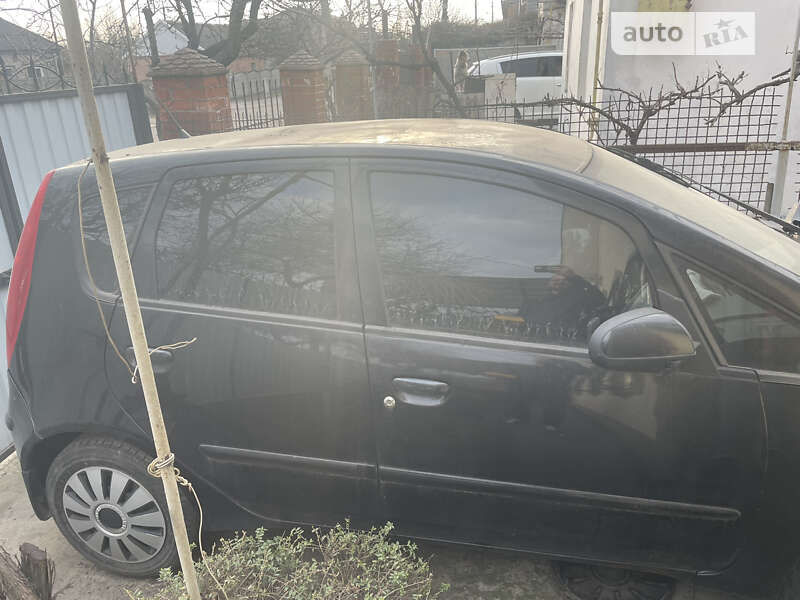 2006 mitsubishi colt