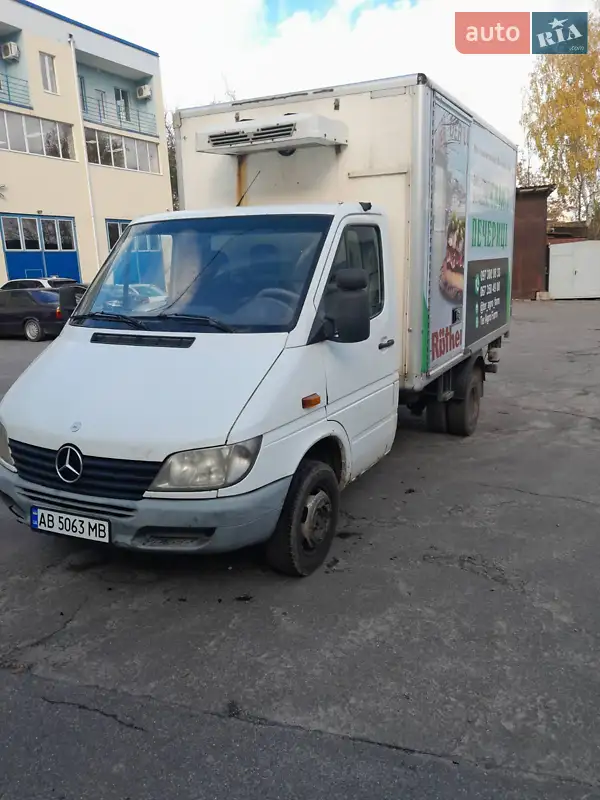 2001 mercedes-benz sprinter 416 hruz-