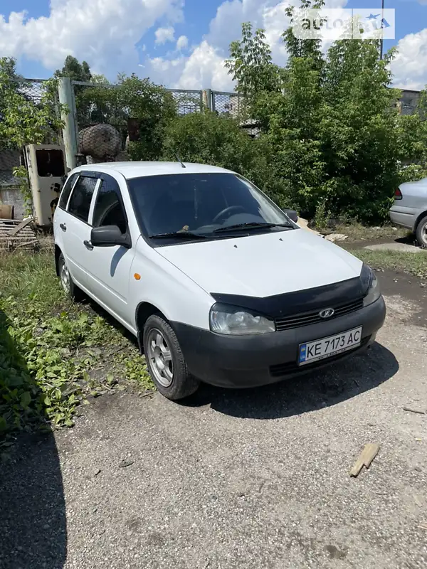 2012 vaz 111740