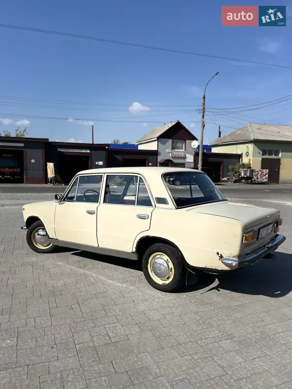 1982 vaz 21013