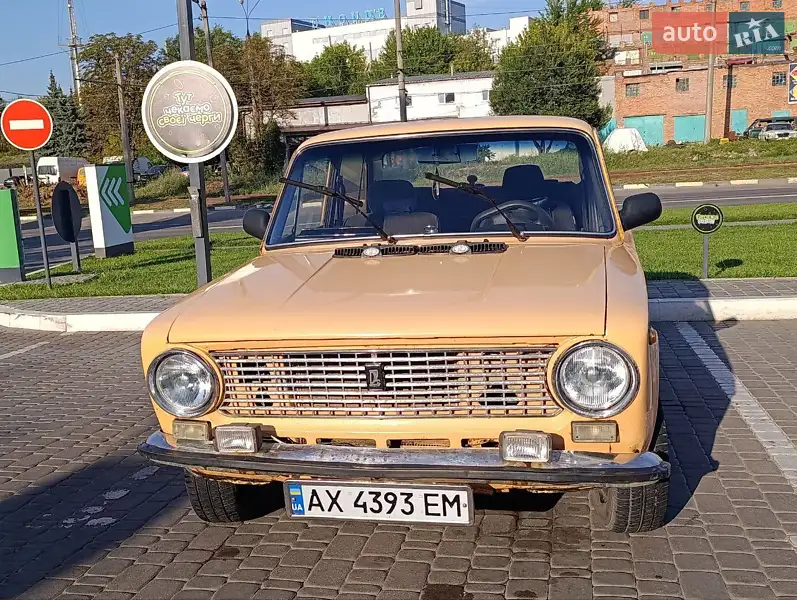 1983 vaz 21013