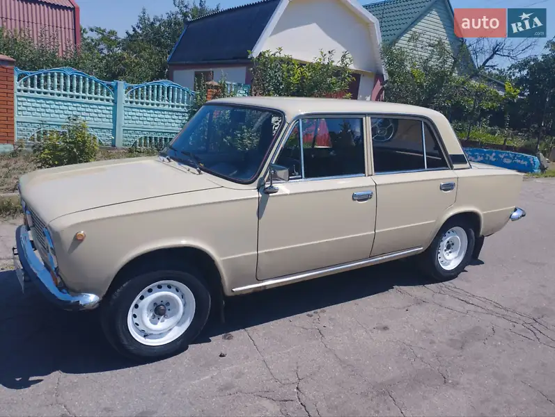 1985 vaz 21013