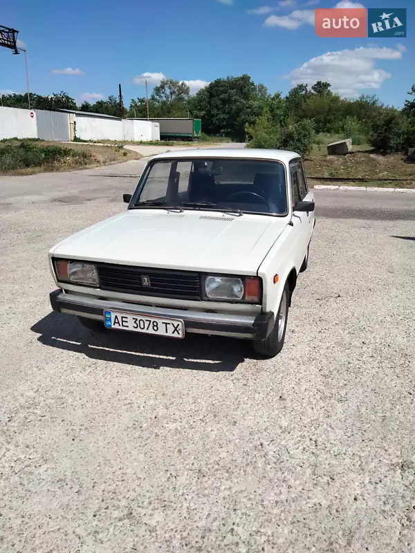 1983 vaz 21053