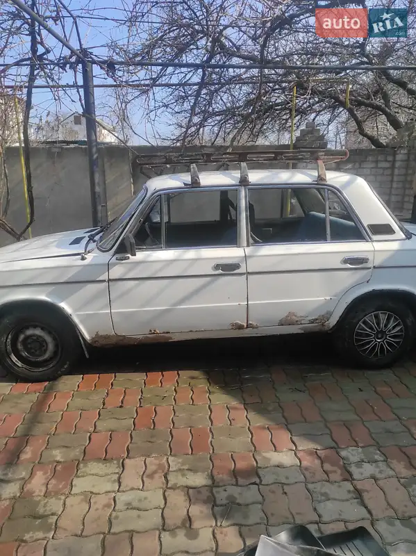 1985 vaz 21061