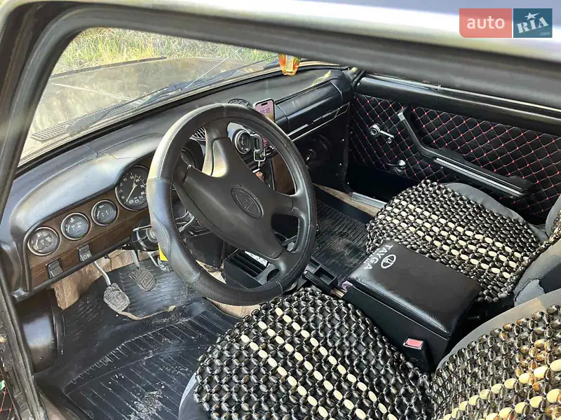 1987 vaz 21063