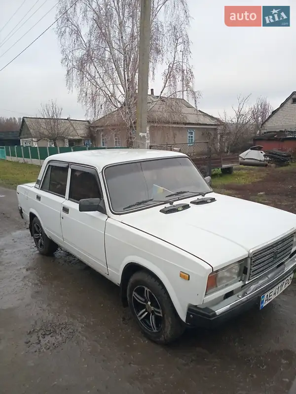 1984 vaz 2107