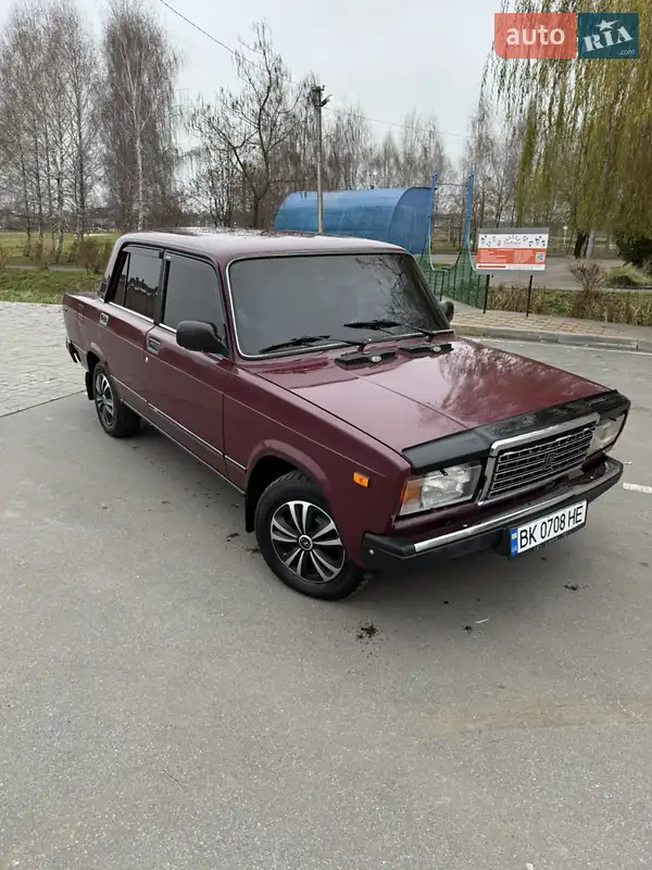 2002 vaz 21074