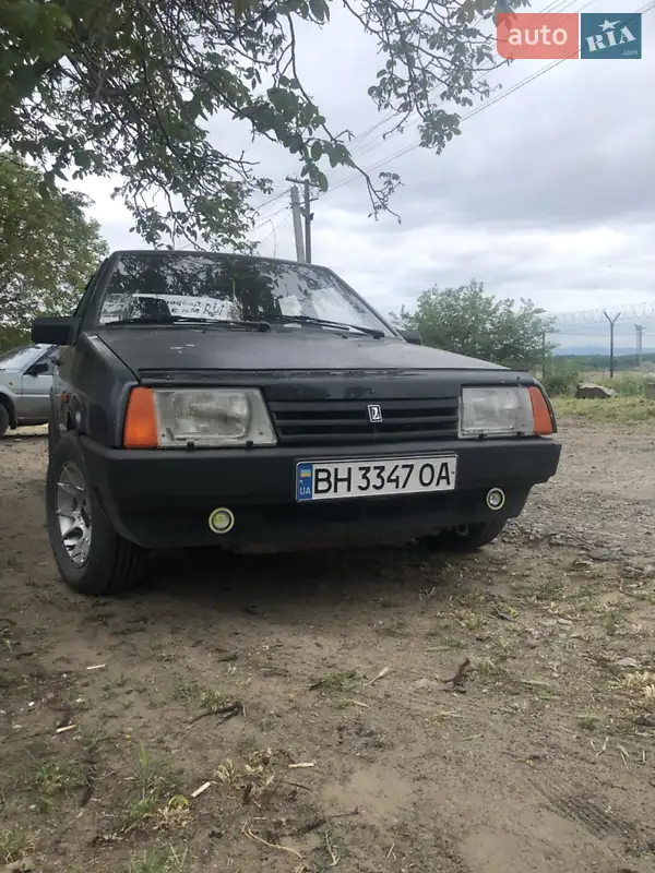 2001 vaz 21093