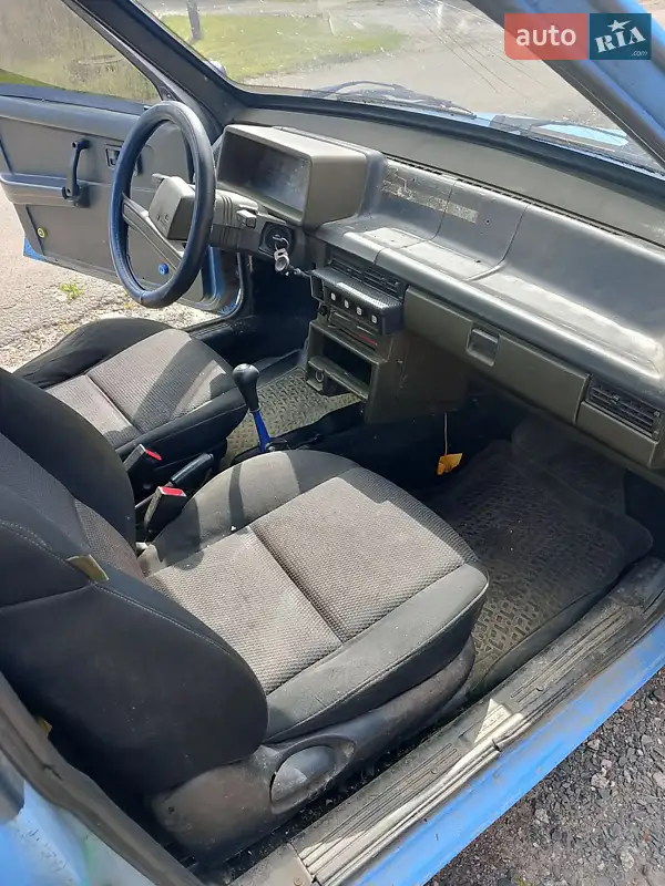 1990 vaz 21093