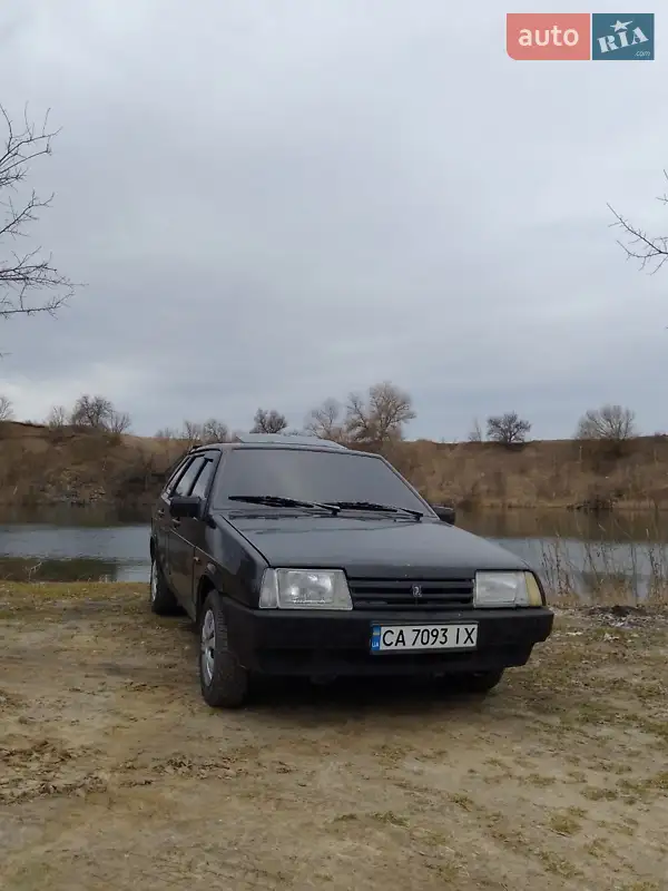 1995 vaz 21093