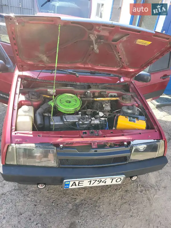 1995 vaz 21093
