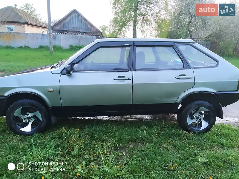 1995 vaz 21093
