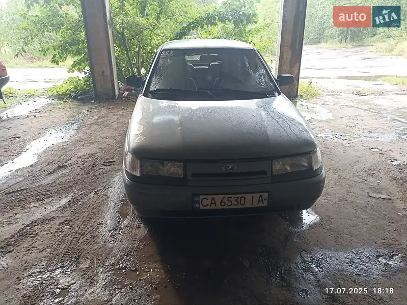 2005 vaz 21101