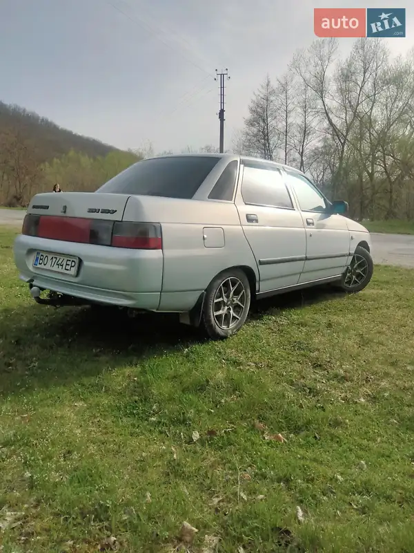 2005 vaz 21104