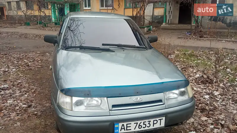 2005 vaz 21104