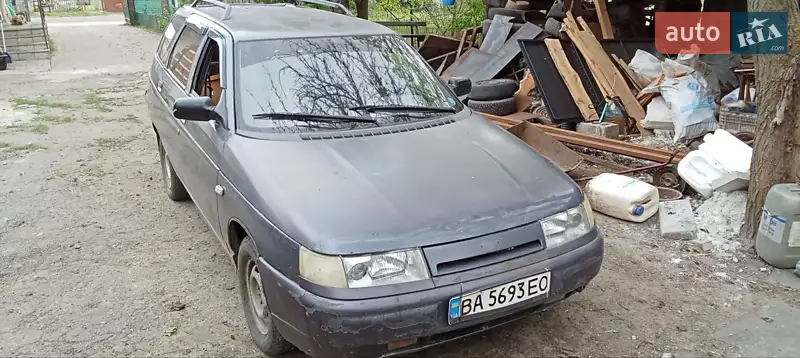2000 vaz 21111