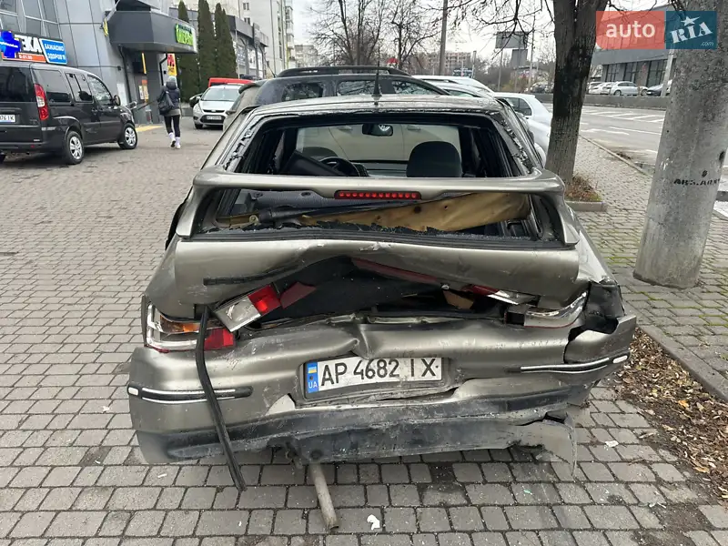 2002 vaz 21122