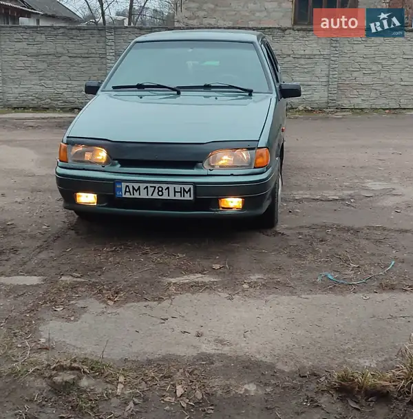 2011 vaz 211540
